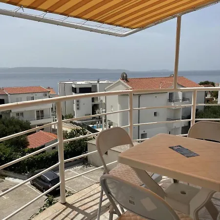 Papic Apartment Trogir